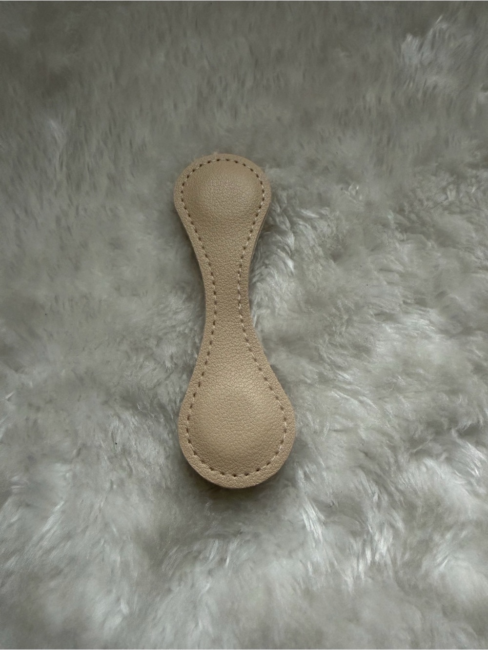 Beige magnetic planner clip